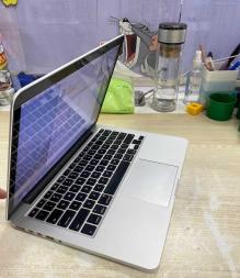 个人苹果笔记本电脑Macbook Pro转让 个人苹果笔记本电脑Macbook Pro转让
